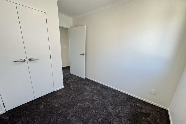 Photo of property in 22c Toru Street, Te Atatu Peninsula, Auckland, 0610