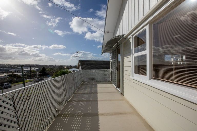 Photo of property in 181 Coronation Road, Hillcrest, Auckland, 0627