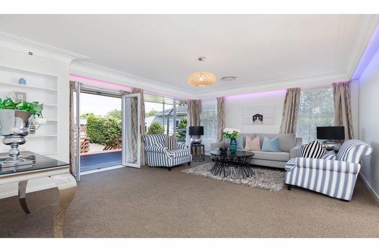 Photo of property in 30 Gardner Avenue, New Lynn, Auckland, 0600