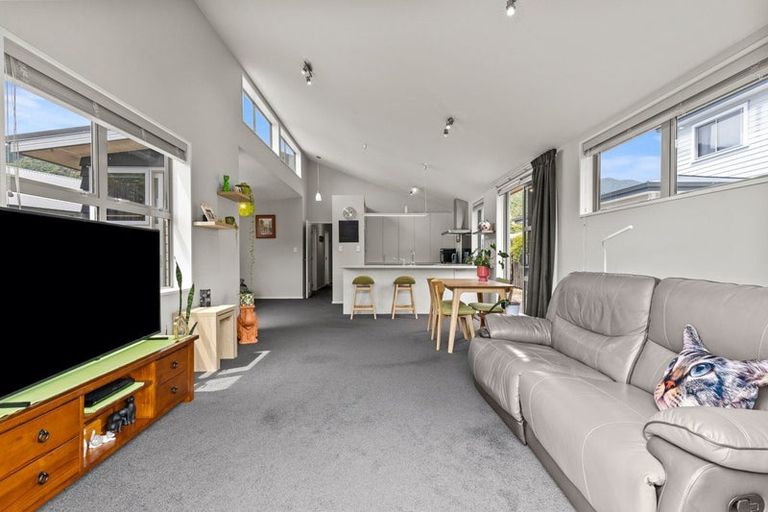 Photo of property in 12a Nautique Place, Waikawa, Picton, 7220