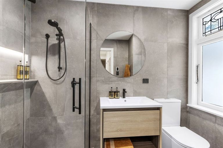 Photo of property in 32 Massey Crescent, St Albans, Christchurch, 8014