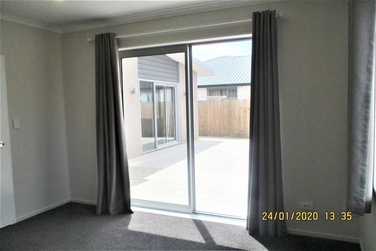 Photo of property in 8 Hehan Close, Cambridge, 3434