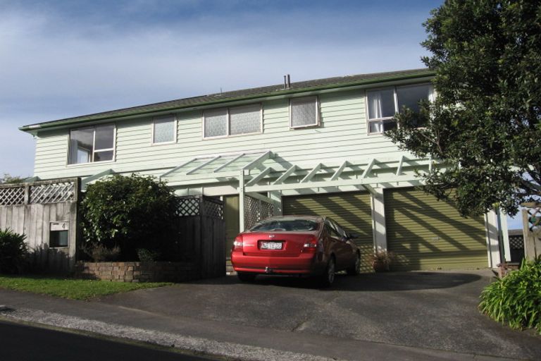 Photo of property in 4 Paparata Street, Karori, Wellington, 6012