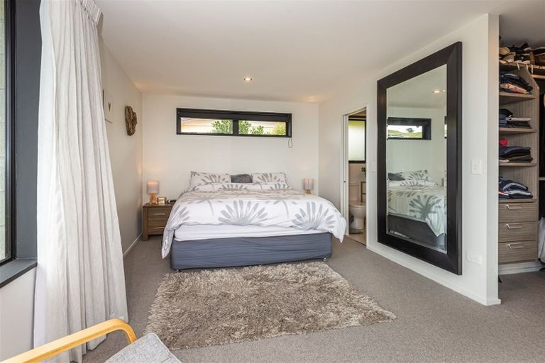 Photo of property in 165 Clifton Terrace, Clifton, Christchurch, 8081