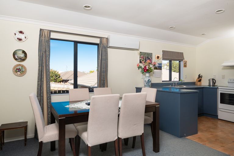 Photo of property in 155 Brian Crescent, Stanmore Bay, Whangaparaoa, 0932