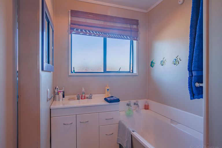 Photo of property in 12 Abbott Street, Pareora, 7912