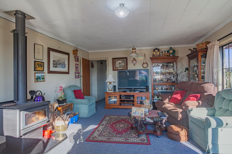 Photo of property in 12 Abbott Street, Pareora, 7912