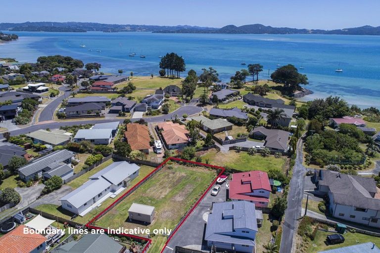 Photo of property in 66 One Tree Point Road, One Tree Point, 0118