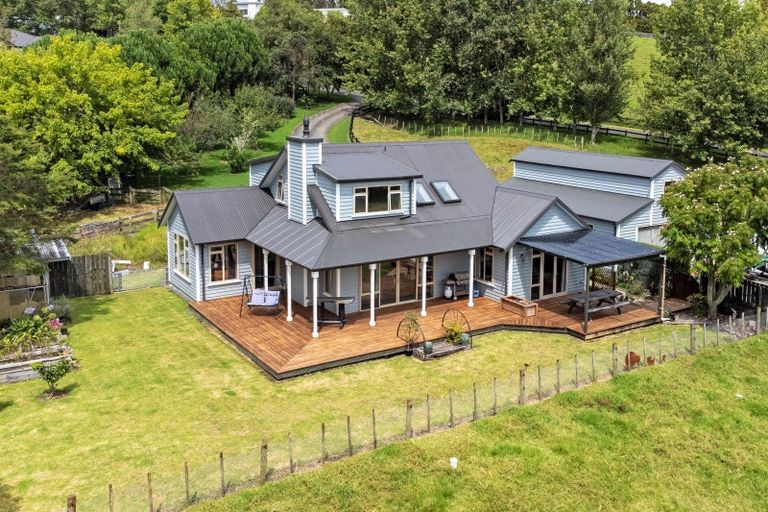 Photo of property in 144 Judge Richardson Drive, Opaheke, Papakura, 2584