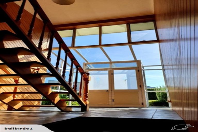 Photo of property in 12 Matai Place, Waikawa, Picton, 7220