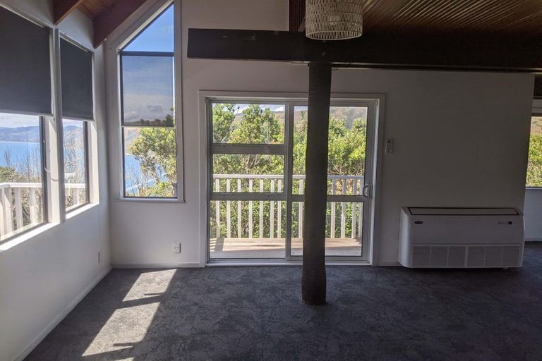 Photo of property in 19a Raroa Place, Pukerua Bay, 5026