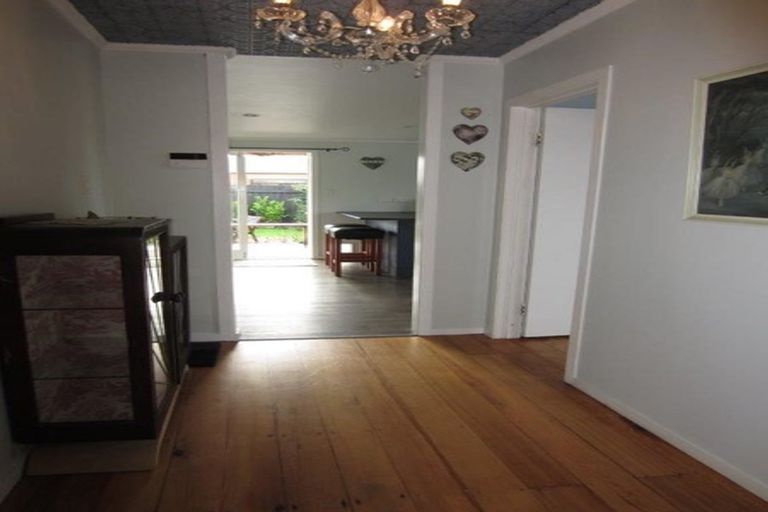 Photo of property in 11 East Street, Claudelands, Hamilton, 3214