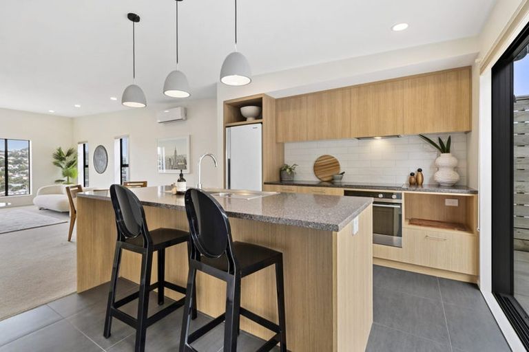 Photo of property in 18/104 Maupuia Road, Maupuia, Wellington, 6022