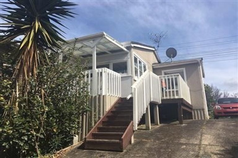 Photo of property in 78 Arran Road, Browns Bay, Auckland, 0630