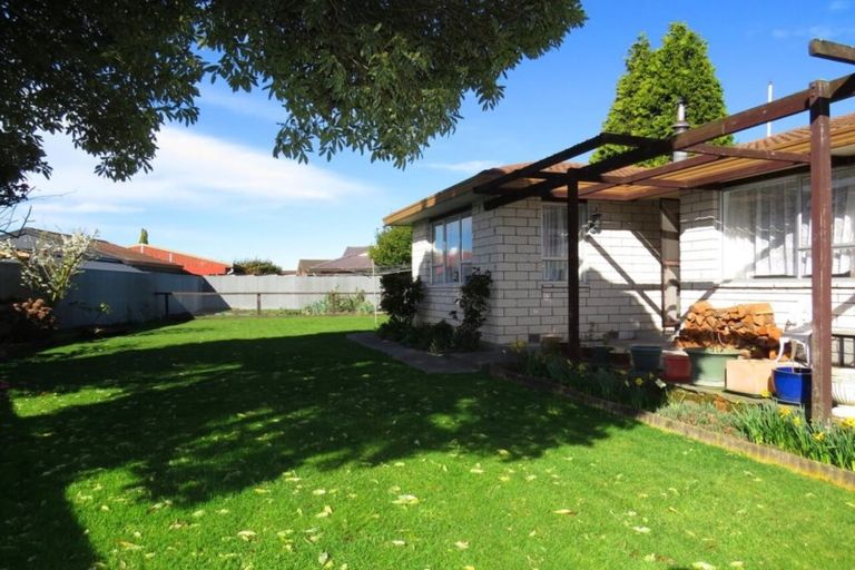 Photo of property in 6 Cicada Place, Hei Hei, Christchurch, 8042
