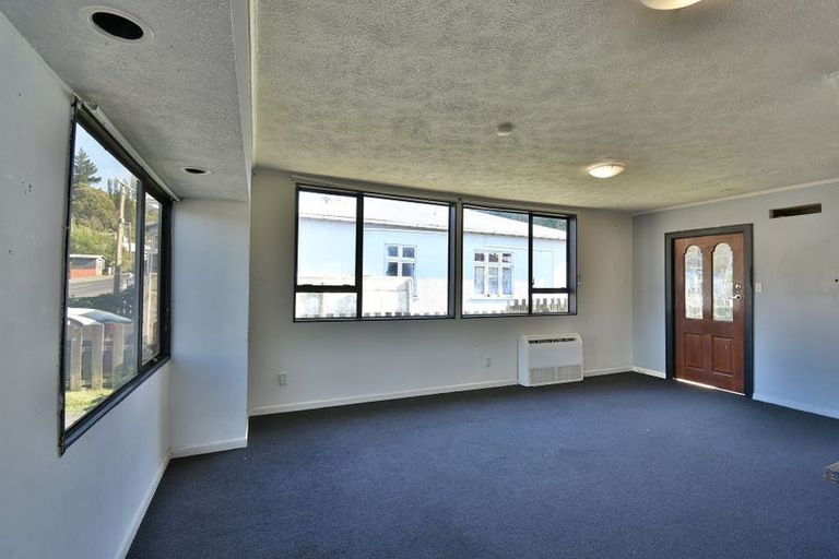 Photo of property in 96 South Road, The Glen, Dunedin, 9011