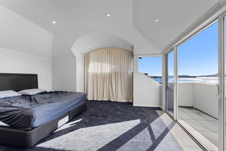 Photo of property in 72 Compass Way, Half Moon Bay, Auckland, 2012