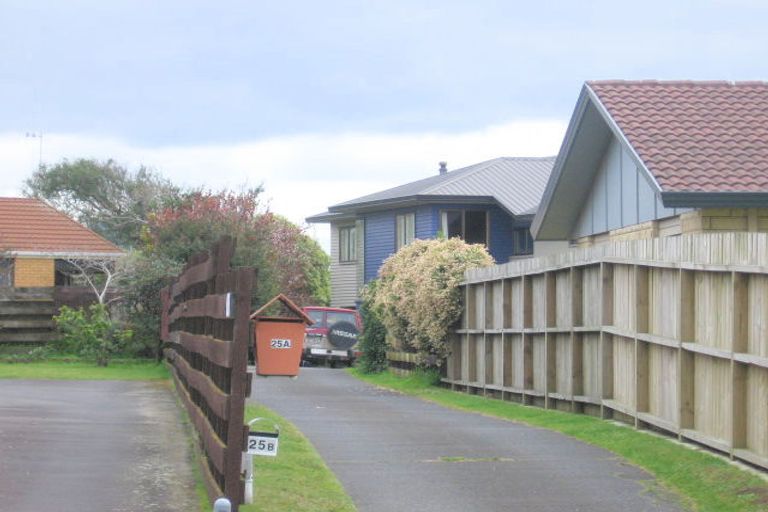 Photo of property in 27 Waitui Grove, Mount Maunganui, 3116