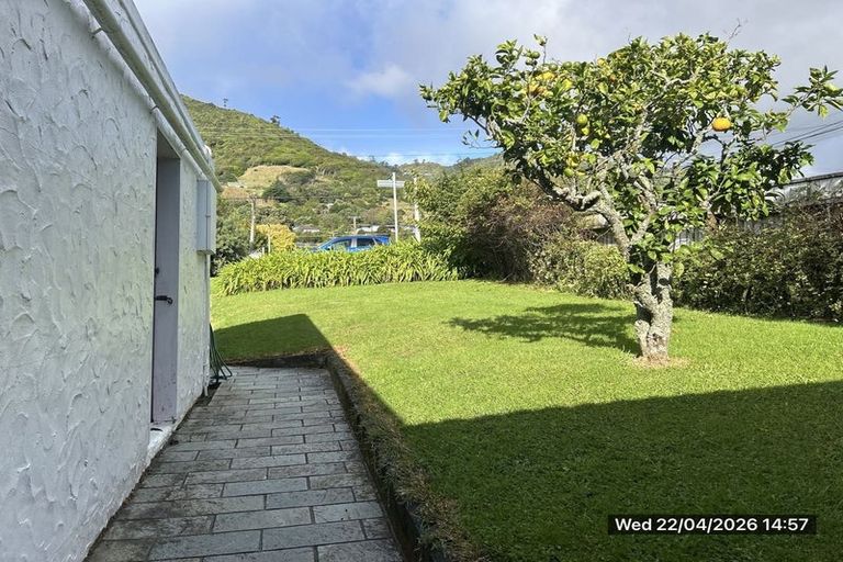 Photo of property in 88 Winara Avenue, Waikanae, 5036