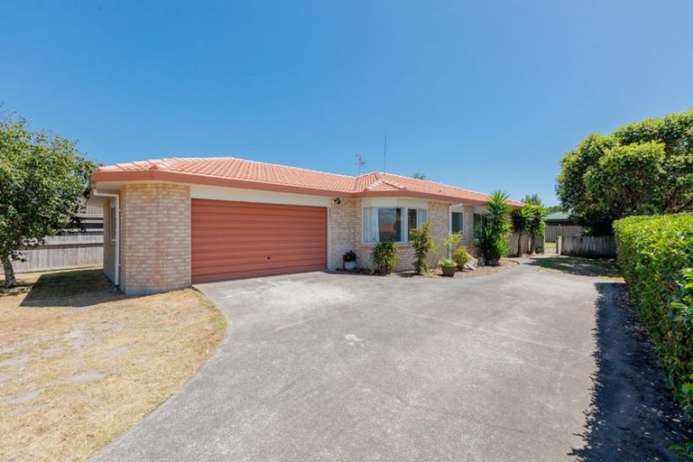 Photo of property in 9 Blake Boulevard, Papamoa Beach, Papamoa, 3118