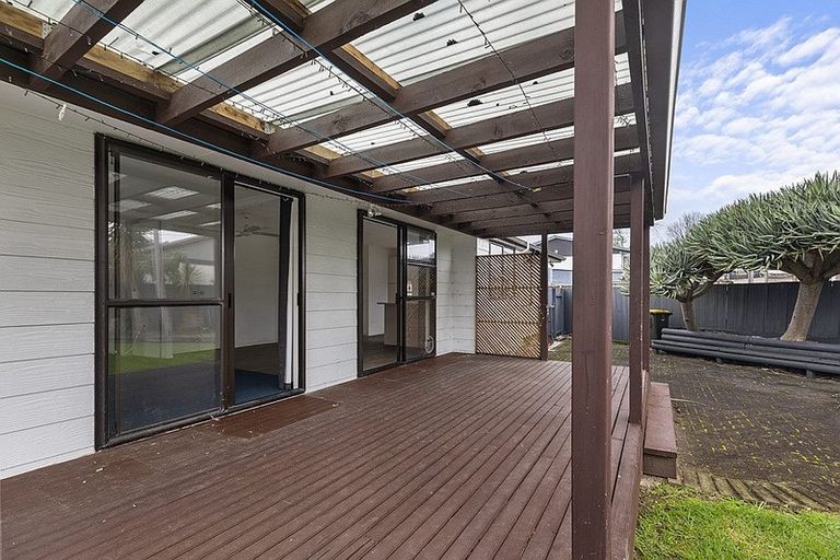 Photo of property in 18 Justamere Place, Weymouth, Auckland, 2103