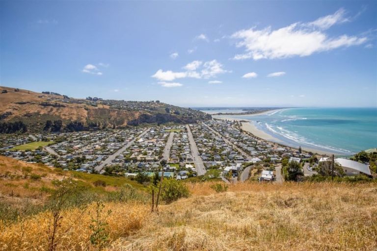 Photo of property in 18 Highview Lane, Scarborough, Christchurch, 8081