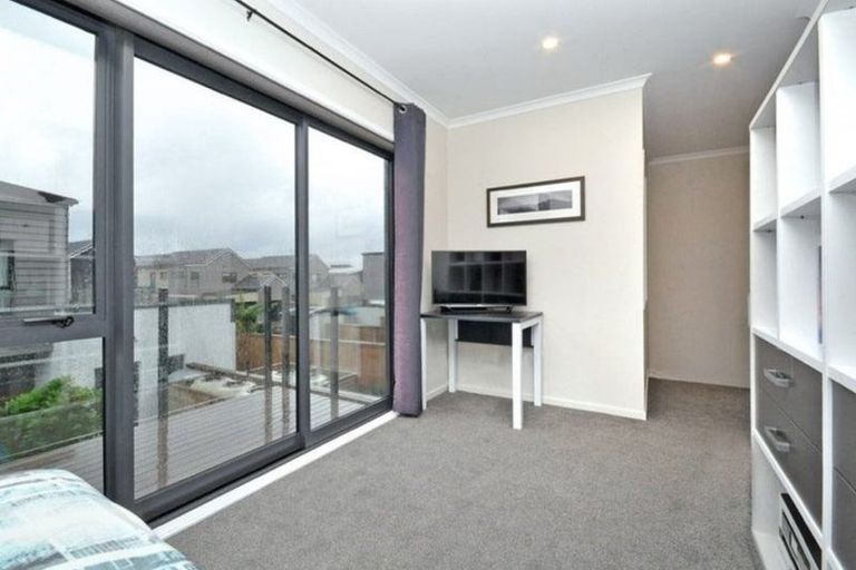 Photo of property in 168 Hobsonville Point Road, Hobsonville, Auckland, 0616