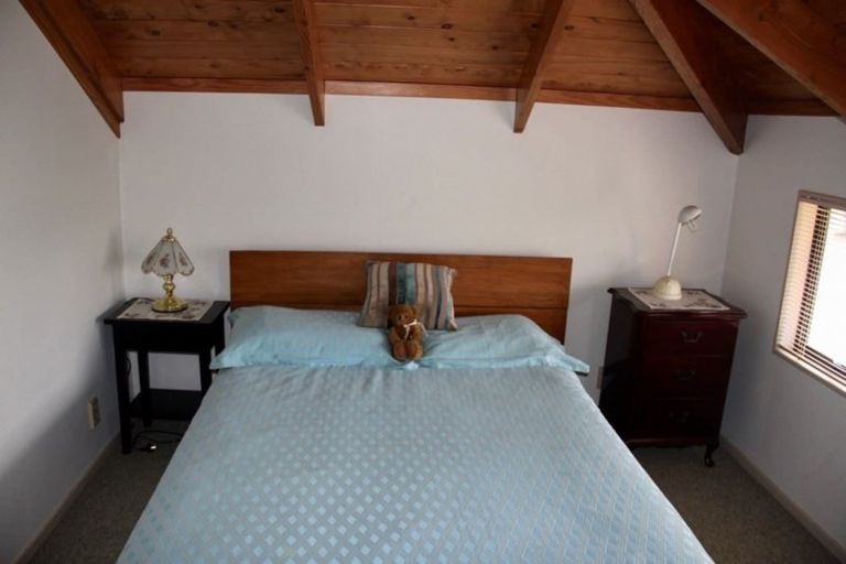 Photo of property in 2 Campbell Street, Whitianga, 3510