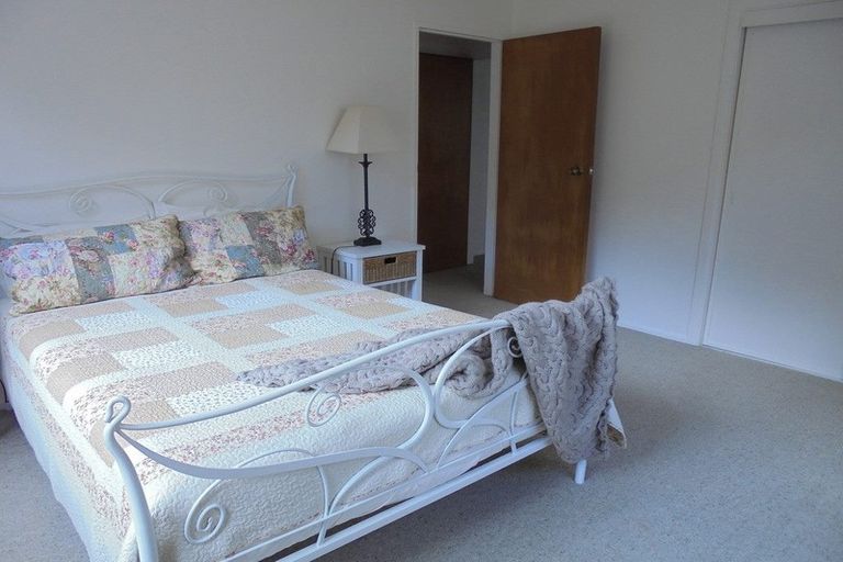 Photo of property in 3a Kingsley Street, Stokes Valley, Lower Hutt, 5019