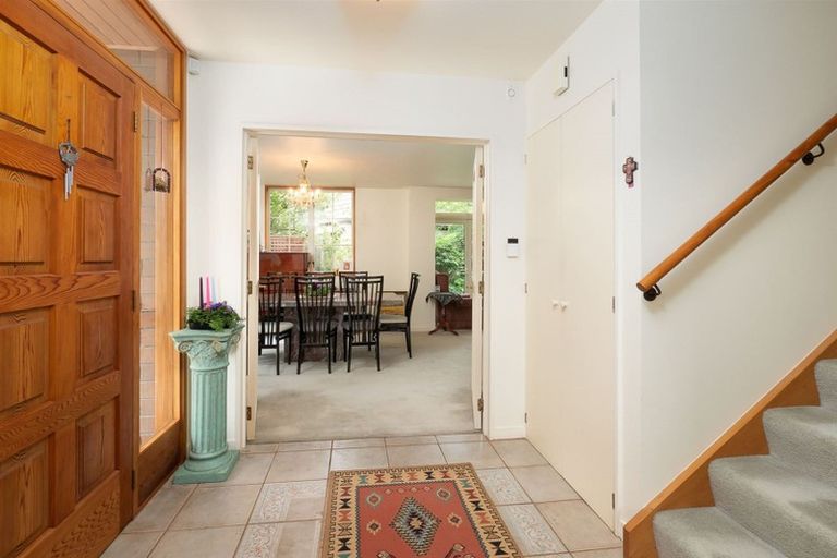 Photo of property in 12 Harlech Mews, Avonhead, Christchurch, 8042