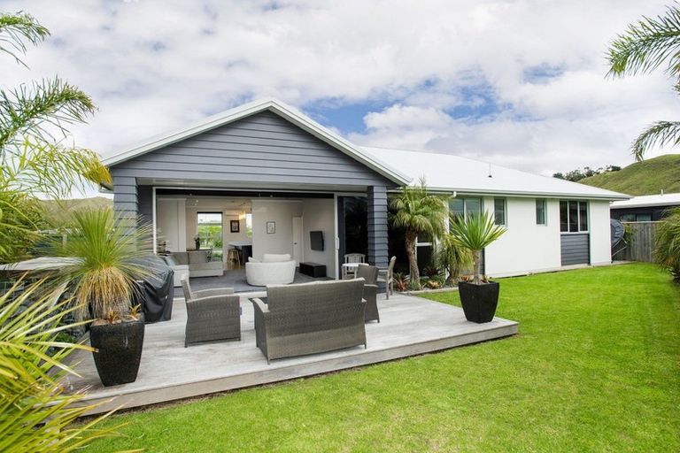 Photo of property in 8 Hamilton Drive, Wainui, Gisborne, 4010