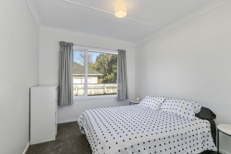 Photo of property in 27 Hair Street, Wainuiomata, Lower Hutt, 5014