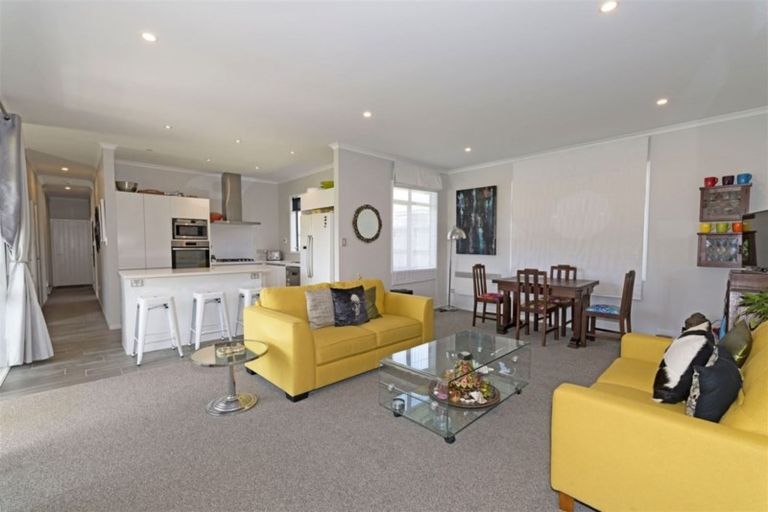 Photo of property in 113 Matua Road, Huapai, Kumeu, 0810