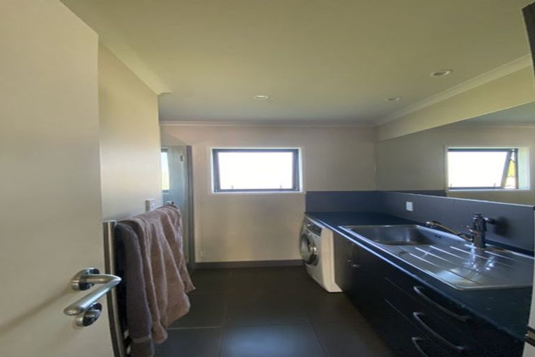 Photo of property in 241 Mangaroa Road, Bridge Pa, Hastings, 4174