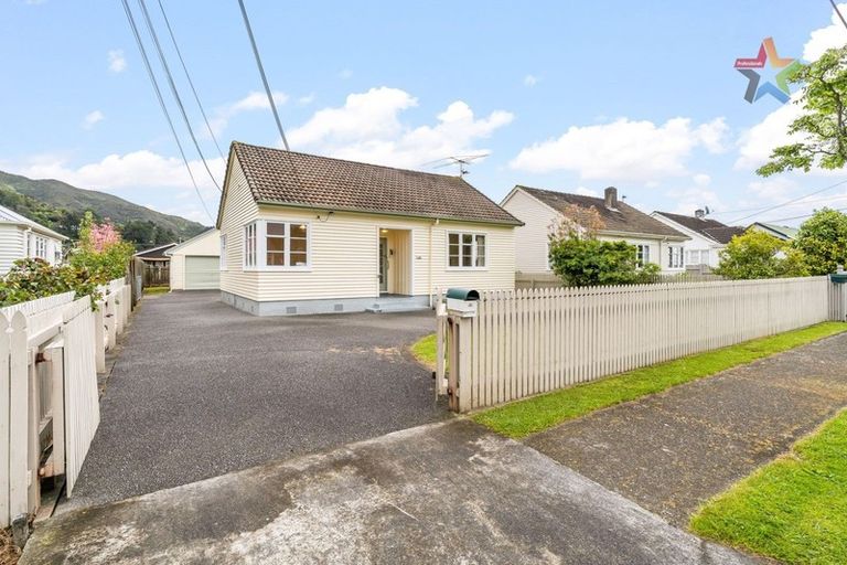 Photo of property in 12 Rumgay Street, Fairfield, Lower Hutt, 5011