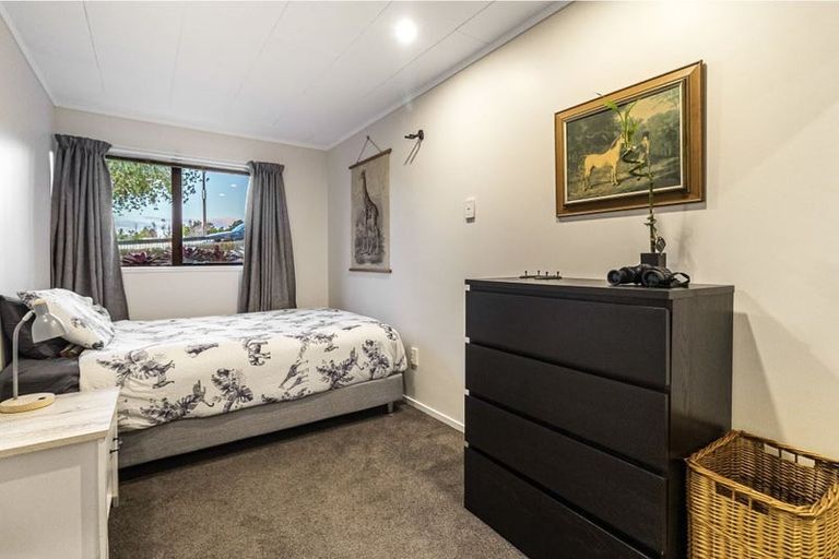 Photo of property in 53 Okura River Road, Okura, Albany, 0792
