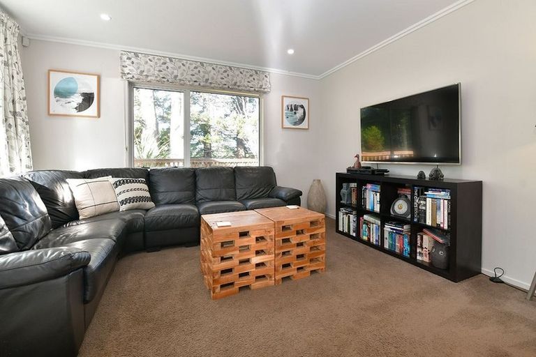 Photo of property in 5/24 Ferry Road, Wade Heads, Whangaparaoa, 0932
