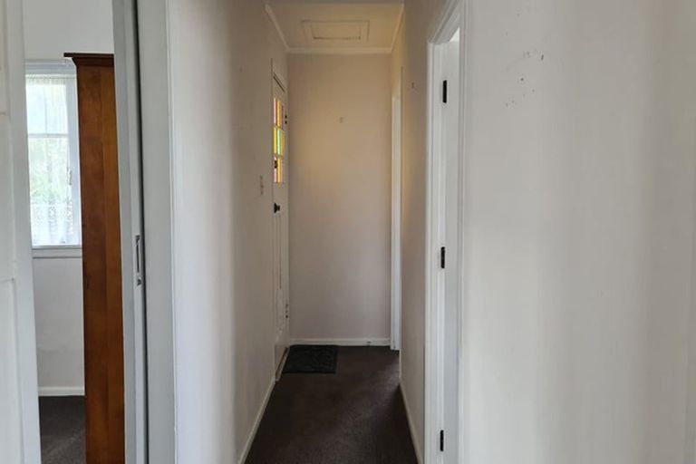 Photo of property in 29 Valley Road, Hikurangi, 0114