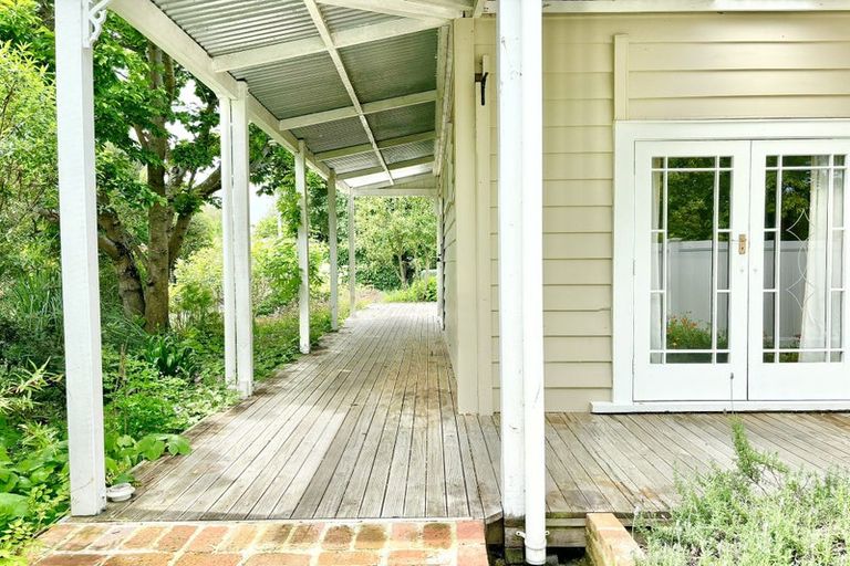 Photo of property in 25 Carruthers Street, Otane, 4202