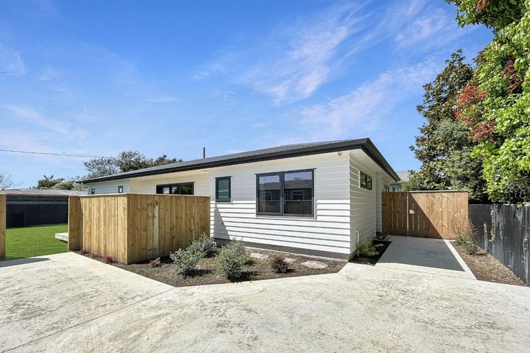 Photo of property in 12a Norwich Place, Awapuni, Palmerston North, 4412