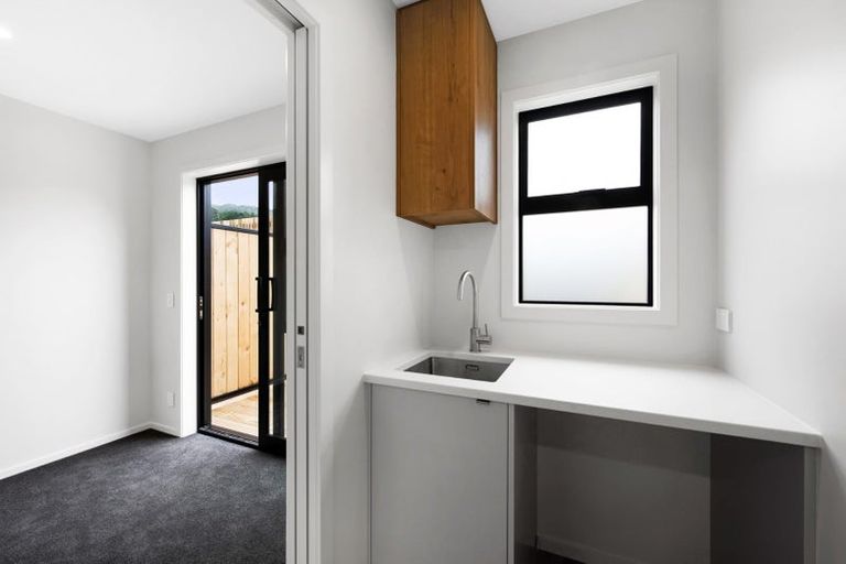 Photo of property in 8/370 Stokes Valley Road, Stokes Valley, Lower Hutt, 5019