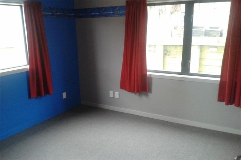 Photo of property in 54 Arahiwi Grove, Tirohanga, Lower Hutt, 5010