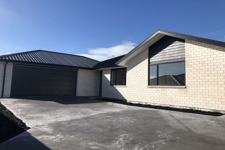 Photo of property in 44 Charlotte Drive, Omokoroa, 3114