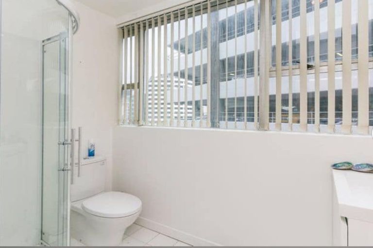 Photo of property in Regency Apartments, 5g/49 Manners Street, Te Aro, Wellington, 6011