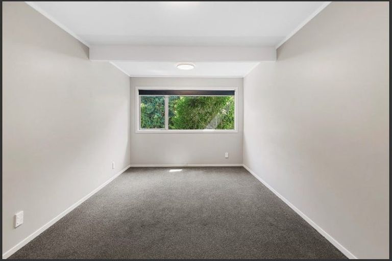 Photo of property in 27 Izard Road, Khandallah, Wellington, 6035