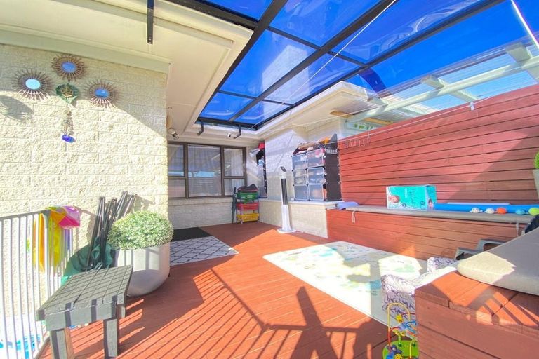 Photo of property in 2/30 Union Street, Papakura, 2110