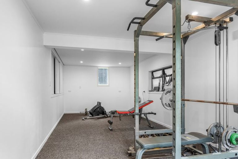 Photo of property in 40 Gledstane Road, Stanmore Bay, Whangaparaoa, 0932