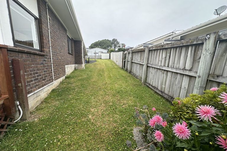 Photo of property in 59a View Road, Henderson, Auckland, 0612