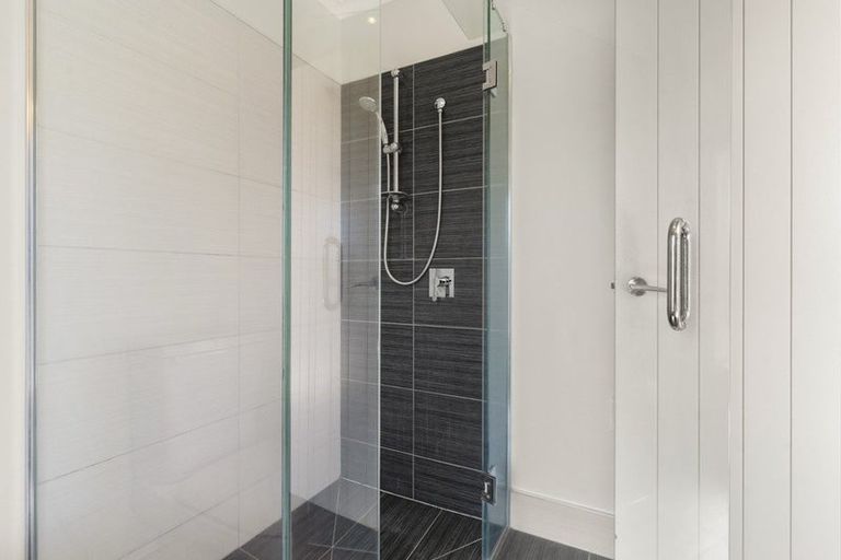 Photo of property in 4 Camellia Lane, Carterton, 5713
