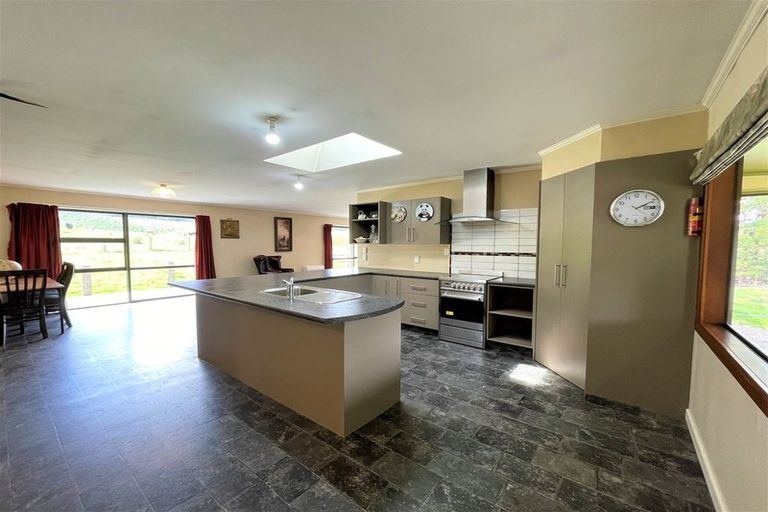 Photo of property in 2132 Tahakopa Valley Road, Tahakopa Valley, Owaka, 9586